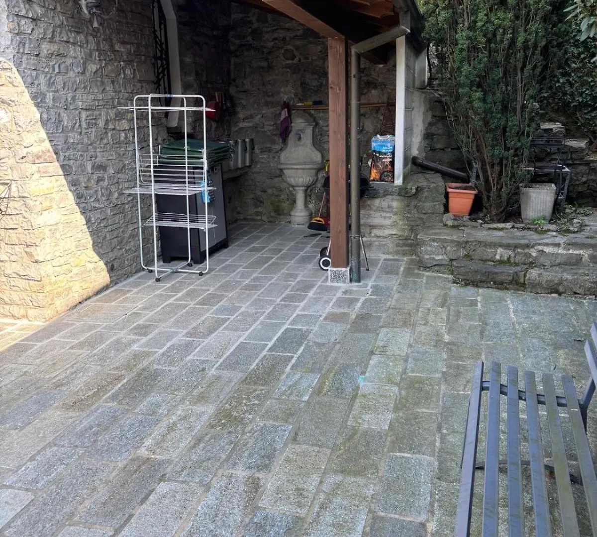 Ester Lakehouse, Graziosa Casa Indipendente Lierna Italië
