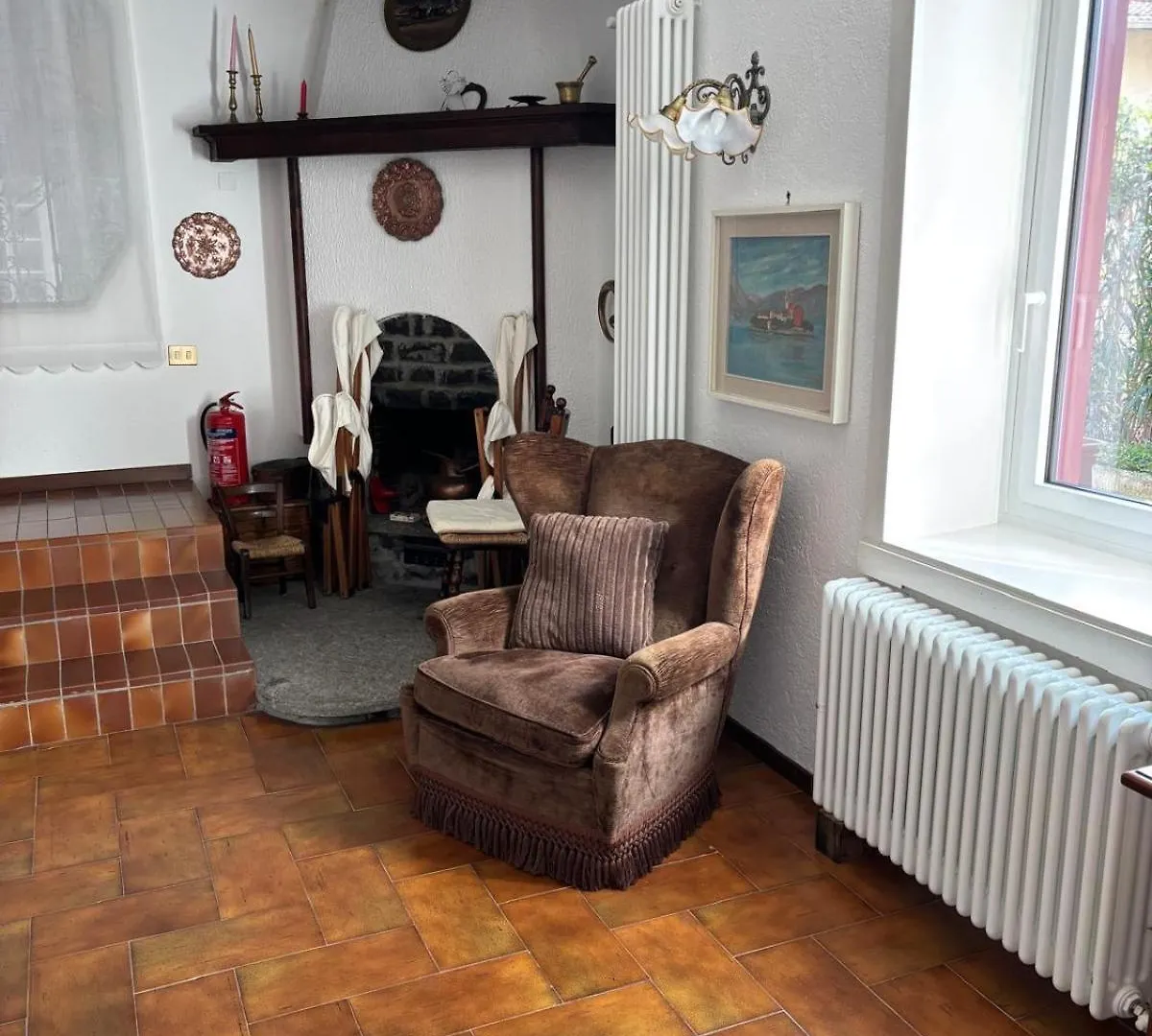 Ester Lakehouse, Graziosa Casa Indipendente Lierna Vakantiehuis
