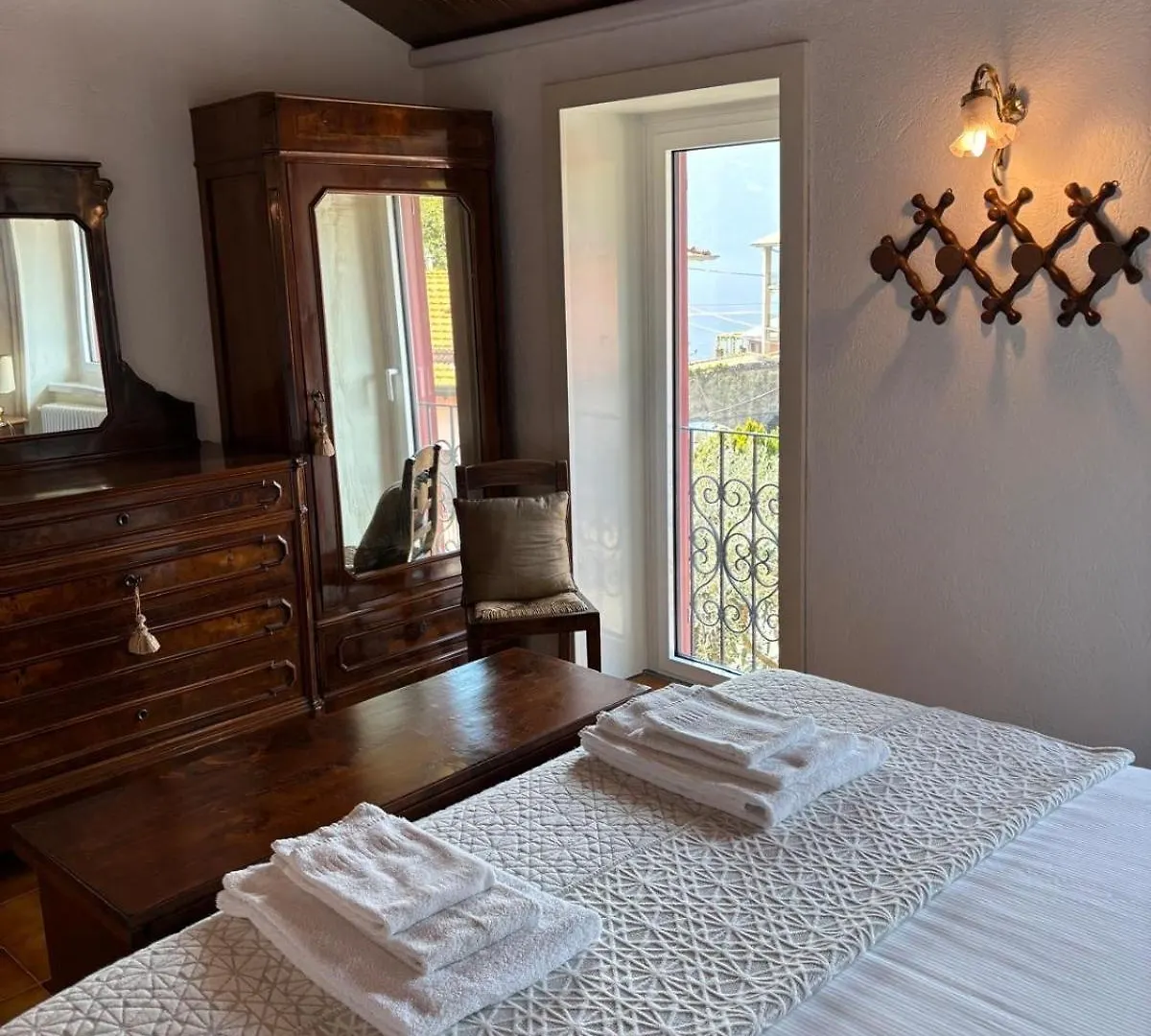 Ester Lakehouse, Graziosa Casa Indipendente Lierna Vakantiehuis