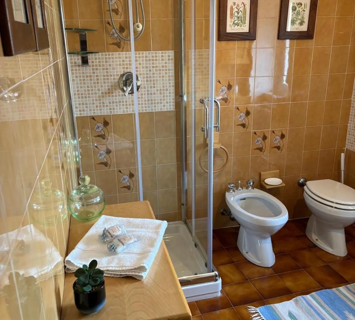 Ester Lakehouse, Graziosa Casa Indipendente Lierna Italië